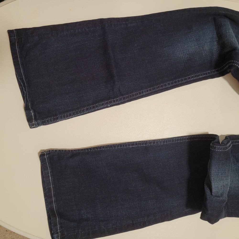 Dark Jeans - Picture 2 of 4